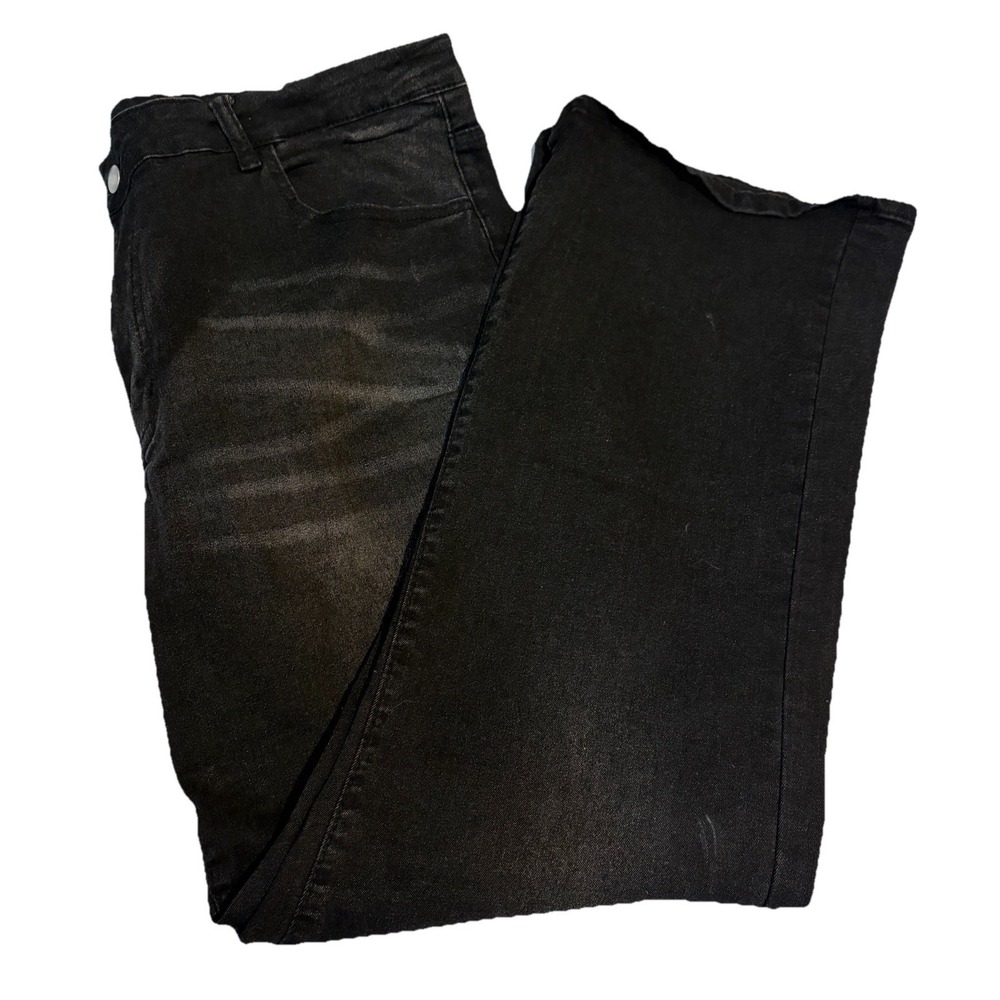 Shein Curve Women's Plus Sz 3XL Straight/ Slightly Wide Leg Black Stretch Jeans